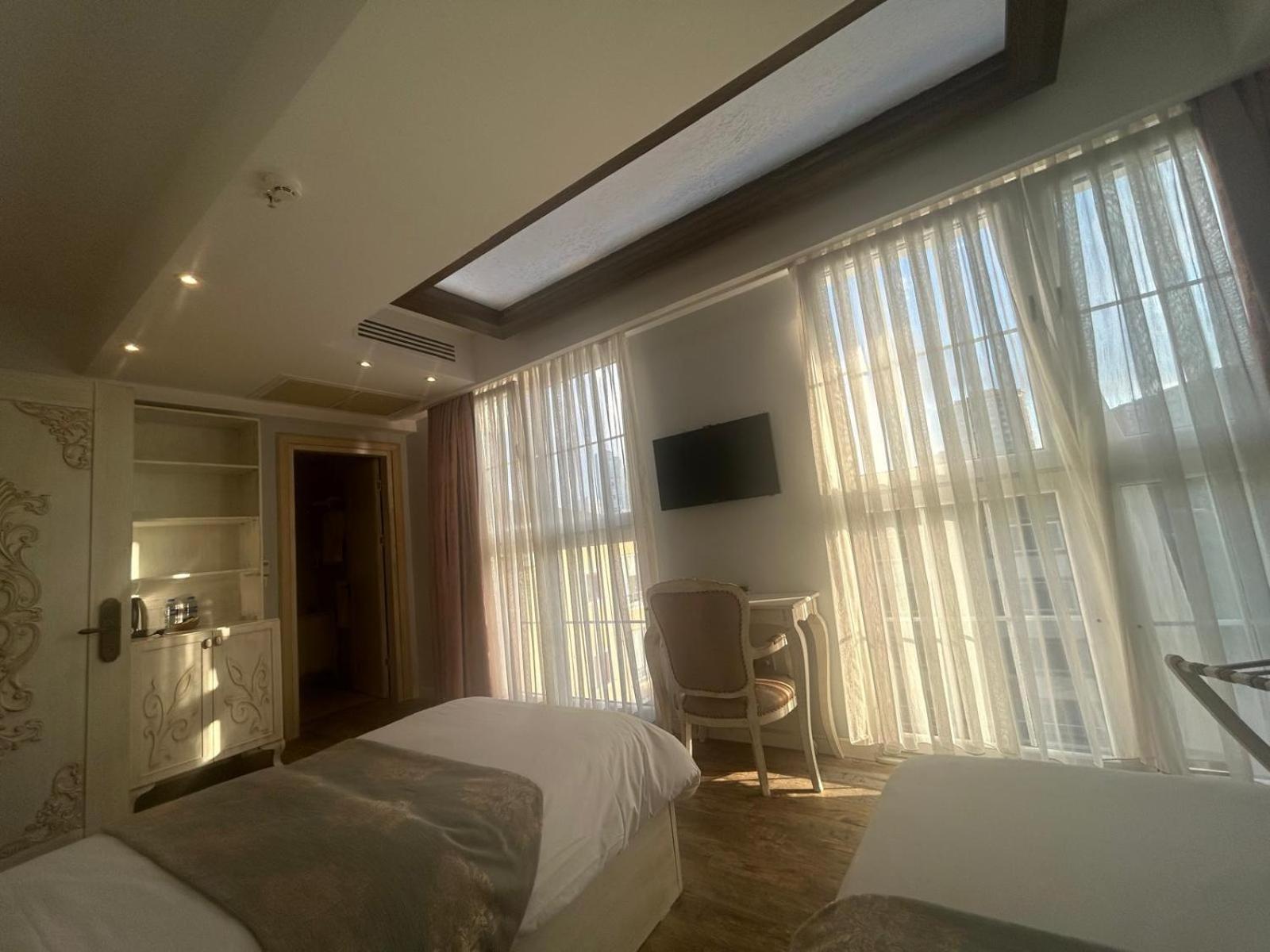 Elegance Asia Hotel Provincia di Provincia di Istanbul Esterno foto