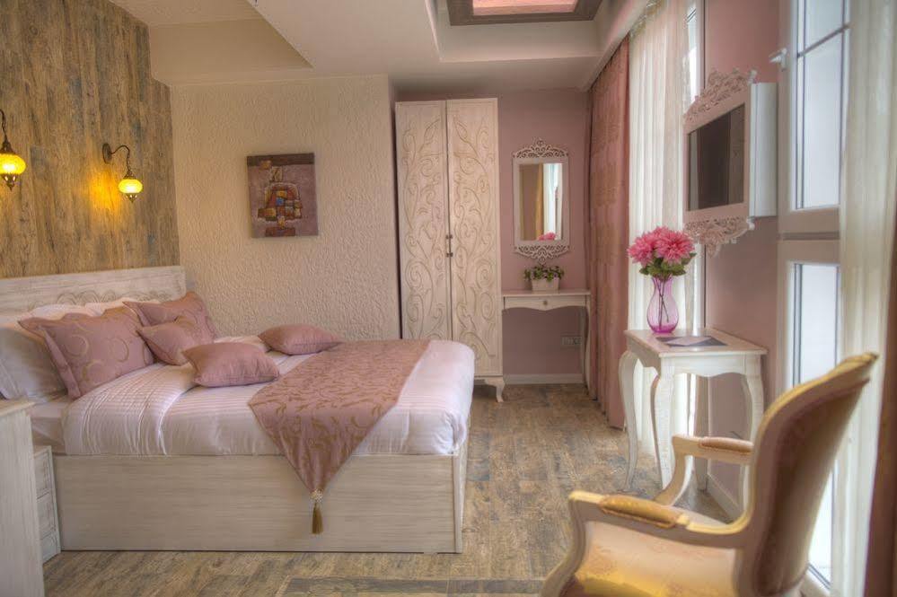 Elegance Asia Hotel Provincia di Provincia di Istanbul Esterno foto